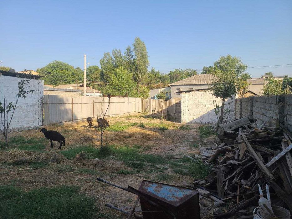 Продаются 2 участка земли: 3.5 и 4.5 соток