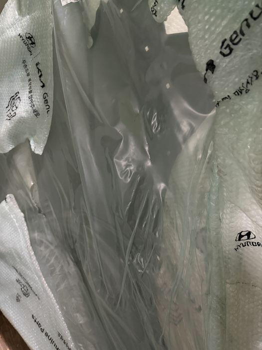 Крыло заднее соната оригинал новый