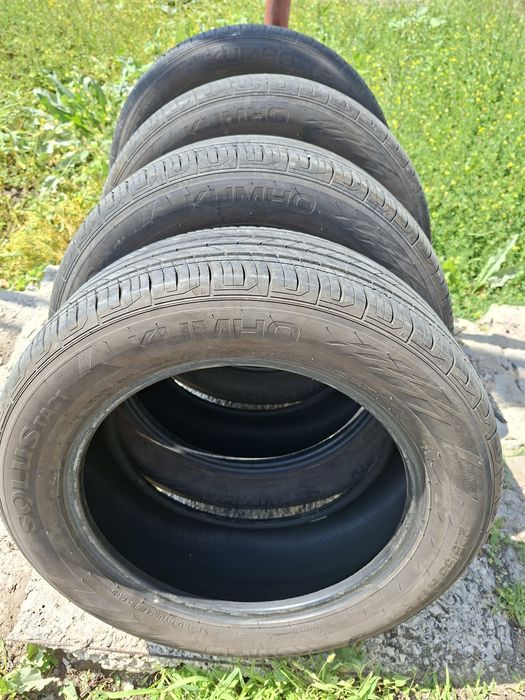 Продам шины. 225/55/17 кумхо