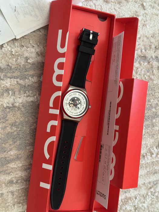 Swatch SISTEM51 automatic