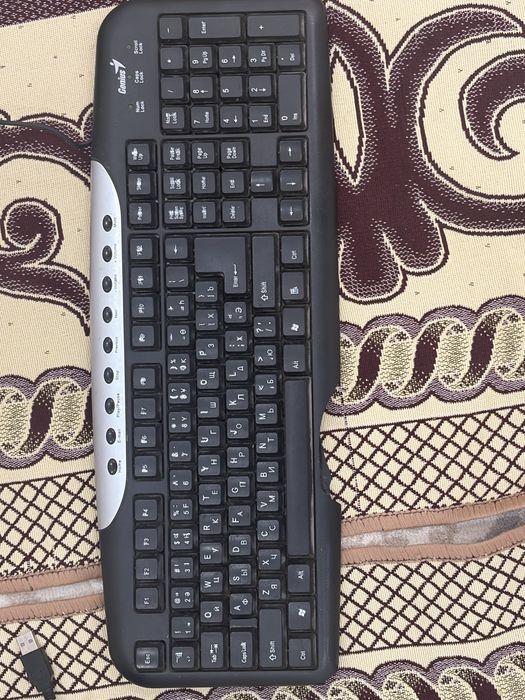 Acer G195HQV  ..