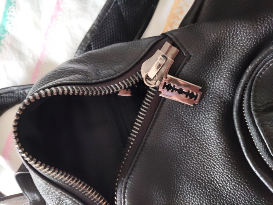 Раница от естествена кожа