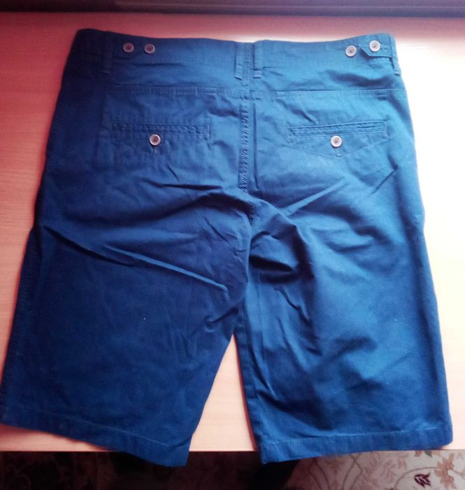 Продам Новые шорты