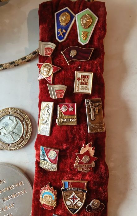 Значки советские.