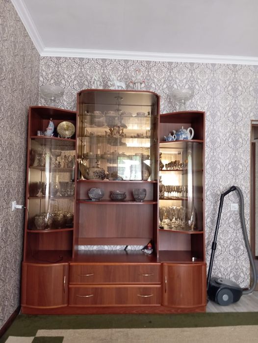 Стенка в отличном состоянии