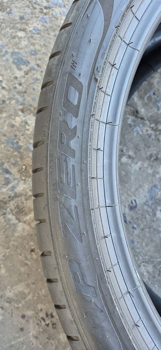 4 anvelope vara Pirelli,fata 275/35/22,spate 315/30/22.Pret/bucata