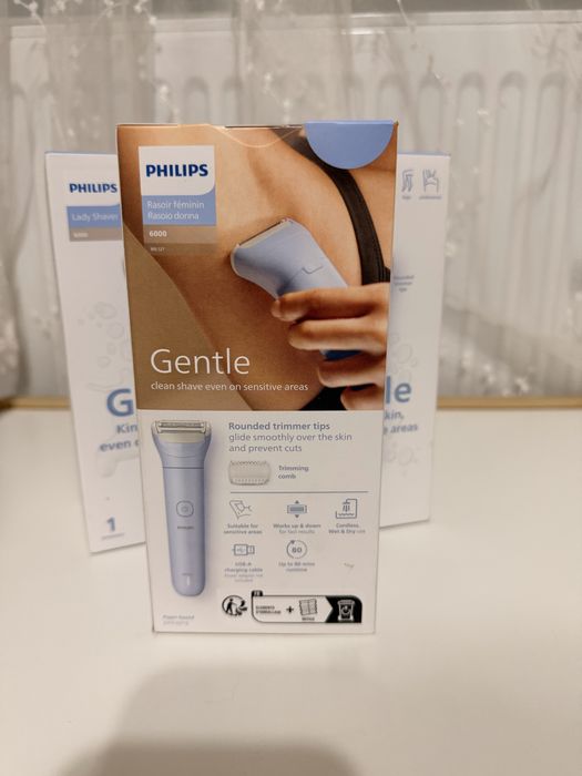 Aparat de ras electric Philips Seria 6000, 3 lame, umed/uscat