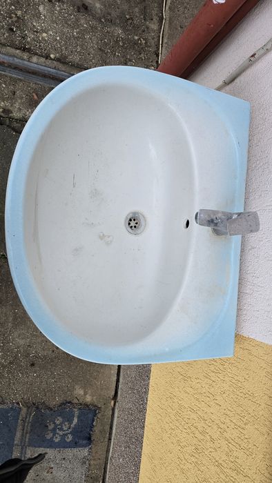 Chiuveta baie cu picior si suport