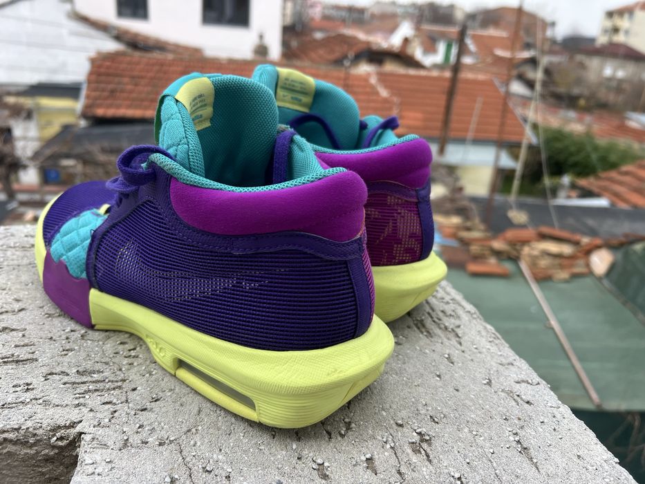 Nike Air Lebron 42.5