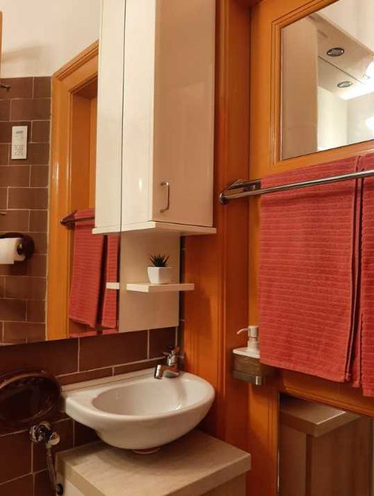 Дава се под наем Двустаен апартамент в Пловдив, Изгрев - 54 кв.м за 173.4 € - Снимка #3