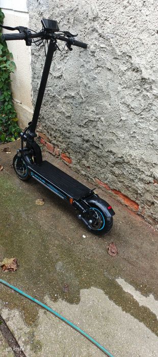 Trotinata electrica Ryde 500