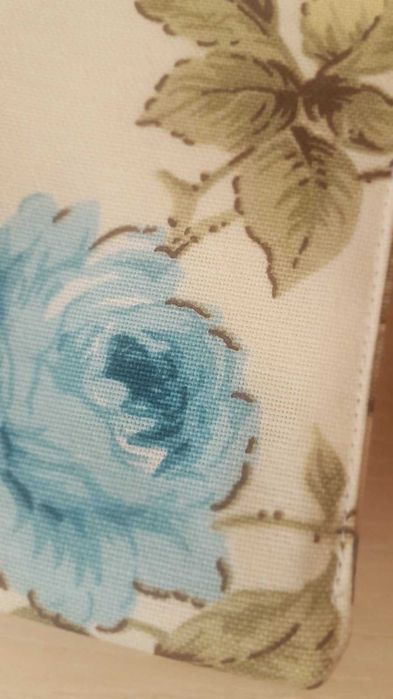 Текстилна подвързия за книги. Дрешки за книги.