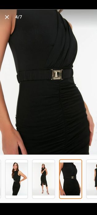 Черна рокля по тялото