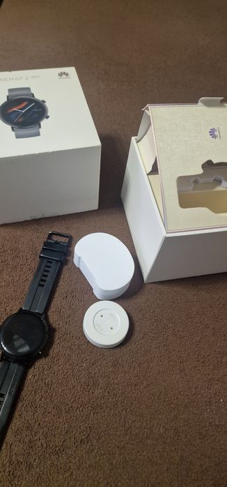 Vând Huawei Watch GT 2
