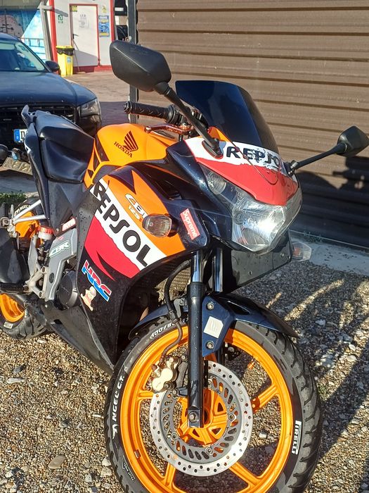 Honda CBR 125R Repsol