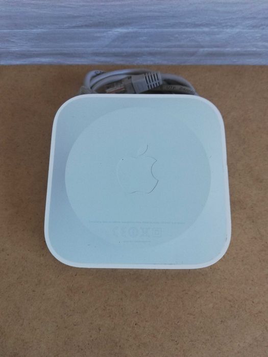 Apple AirPort Express 2nd Generation A1392 рутер