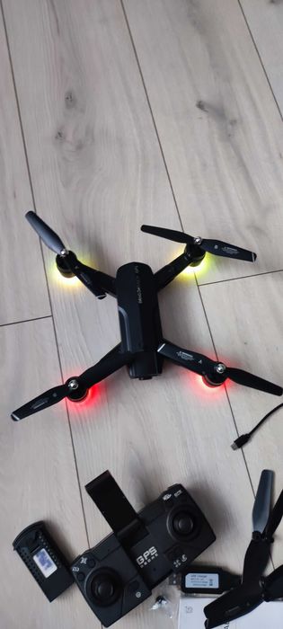 Drona DragonFly GPS folosita de 2 ori - Drona cu camera de filmat