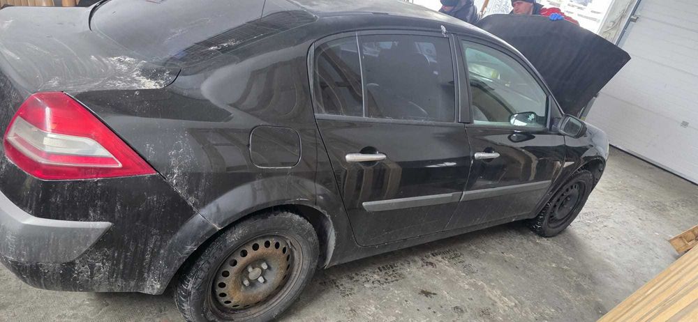 Dezmembrez Renault Megane 2 1.5 DCI motor K9K724 transmisie manuala