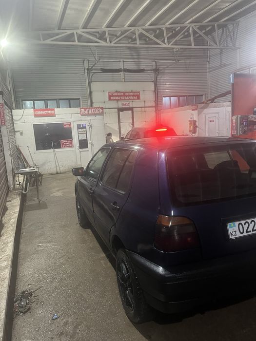 Продам Фольксваген Гольф 3.