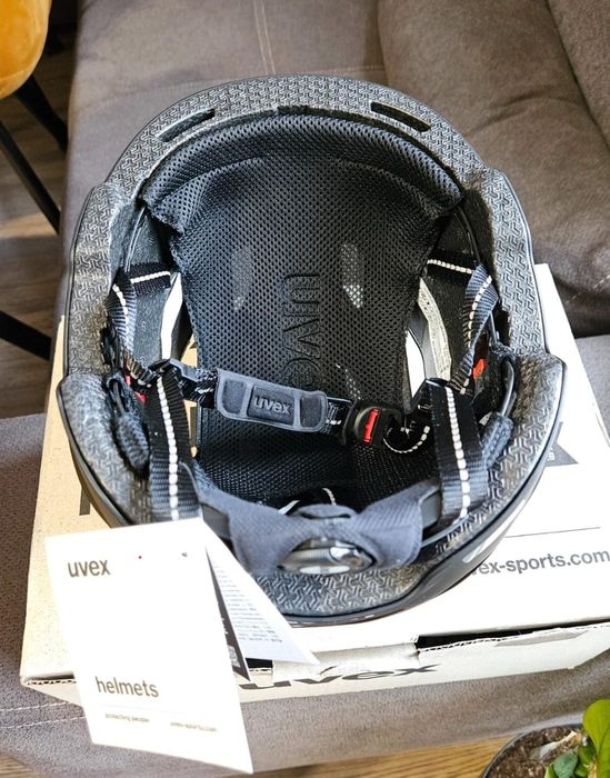 Vând casca led Uvex 56 cm mărimea S