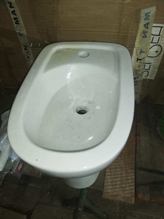 Bideu  stativ Geberit și baterie noi nefolosite  Effepi