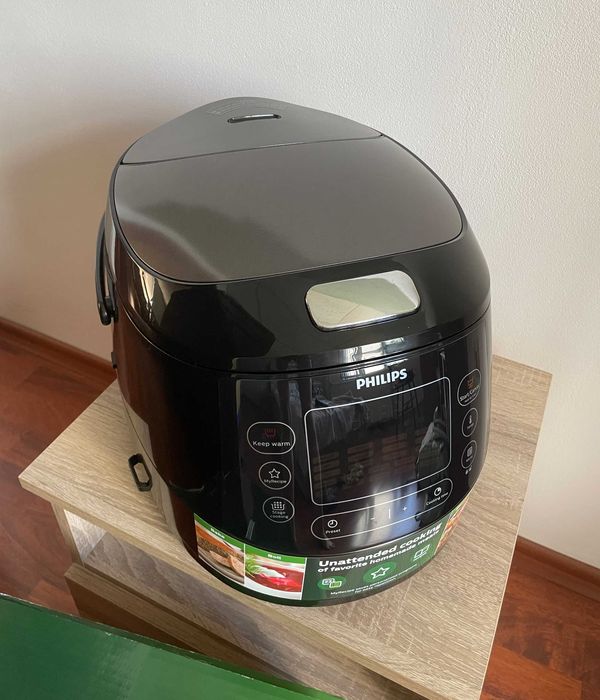 Мултикукър Philips HD4749/70, 22 Автоматични програми, Черен