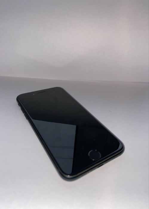 IPhone Se 3 сатылады