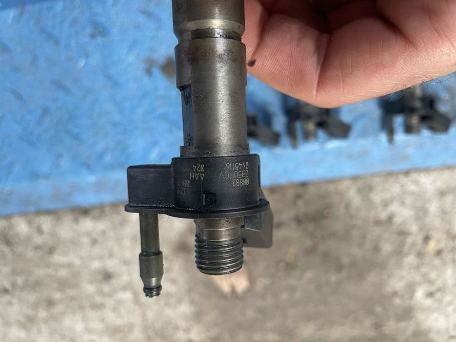 Помпа и дюзи за bmw F01 F07 F10 F11 E70 E71