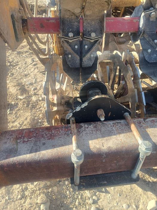 Свекло уборочный комбайн