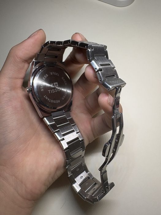 Часы Tissot неношенные