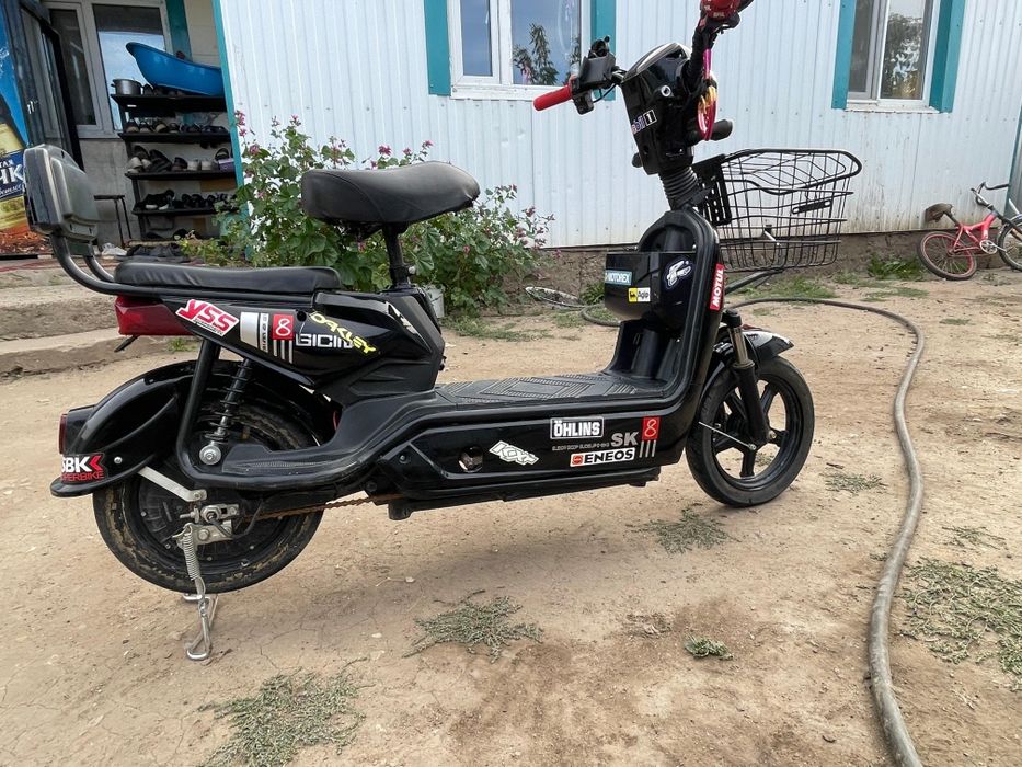 Электронный скутер SK8