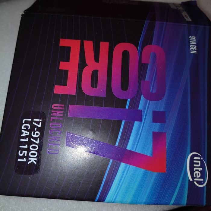 vand procesor i7 9700k socket 1151v2 seria 9 coffee lake r 8 core box