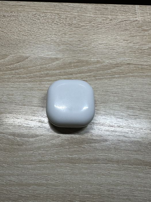 Galaxy Buds2 левый наушник + кейс + коробка