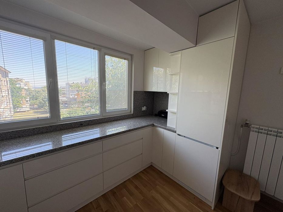 Продава се Двустаен апартамент в Враца, Металург - 61 кв.м за 1951 €/кв.м - Снимка #2