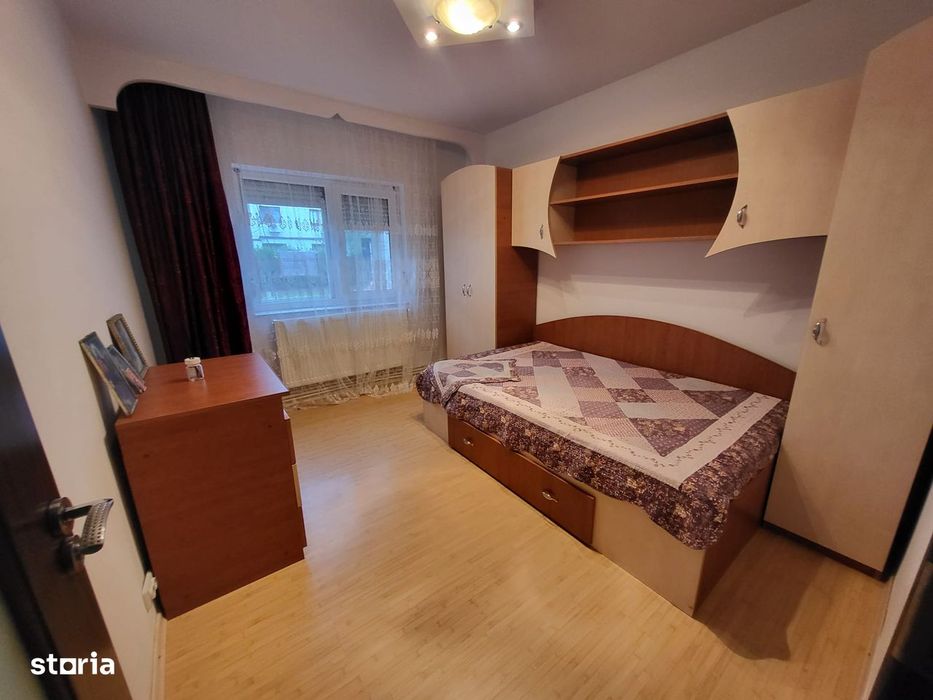 3 decomandate, Ireg, parter, MOBILAT