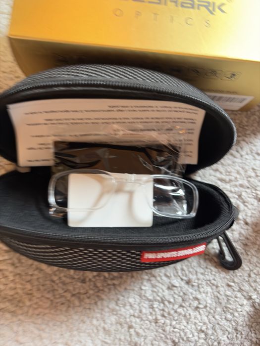 Ochelari de ciclism polarizati Queshark roz sau albastru