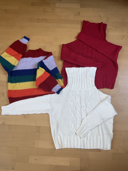 Дамски зимни пуловери