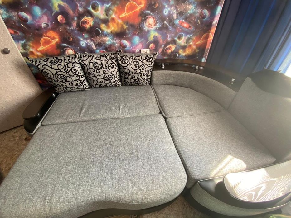 Продам мягкий уголок