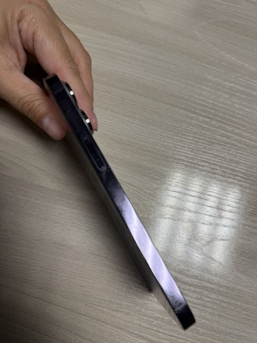 Продам айфон 14 про макс