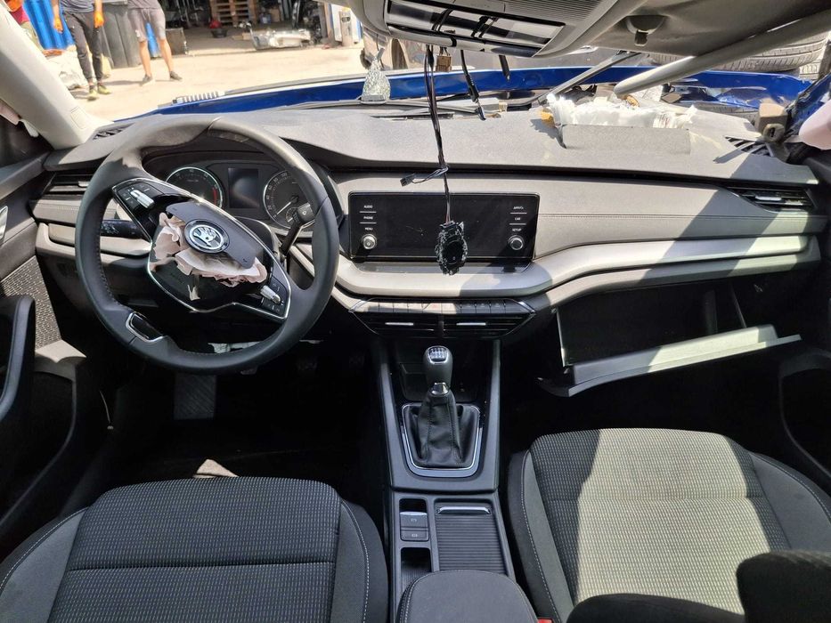 Dezmembrez Skoda Octavia IV 1.0 TSI DLAA 110 cai 4400 km an 2024