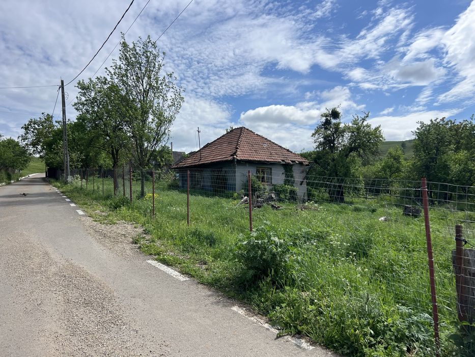 Teren 1260mp+ Casa, Sat agarbiciu 25km de Cluj