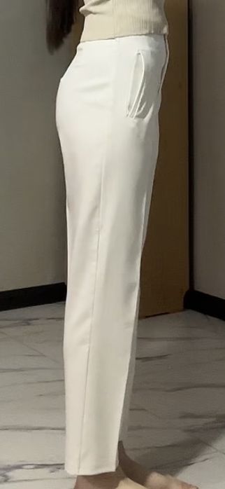 Белые классические брюки