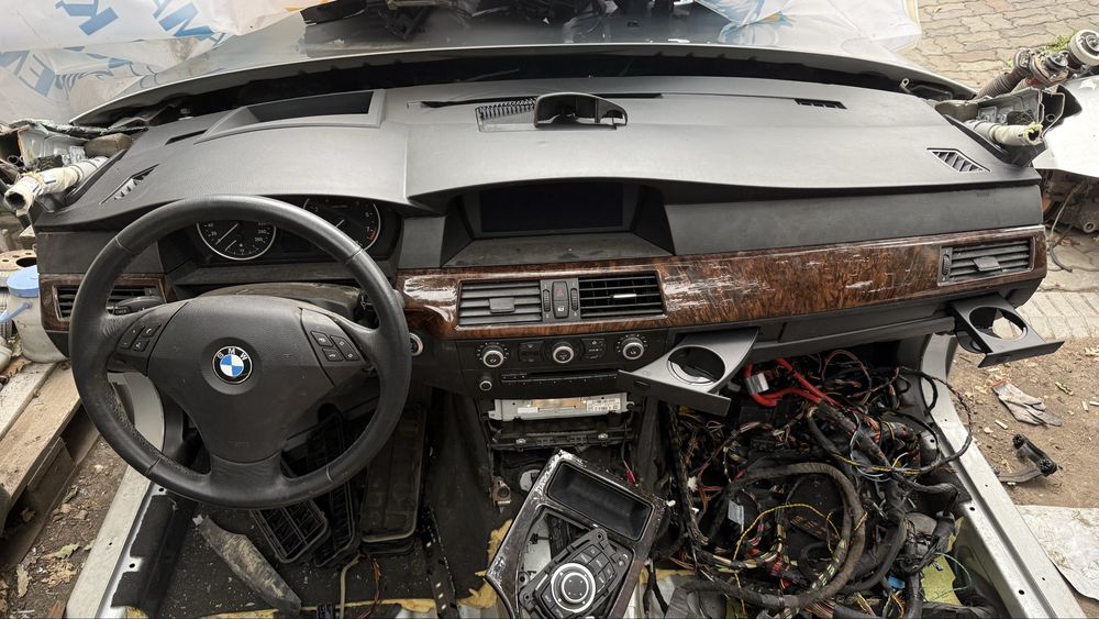 Привозные запчасти BMW e60 рестайлинг