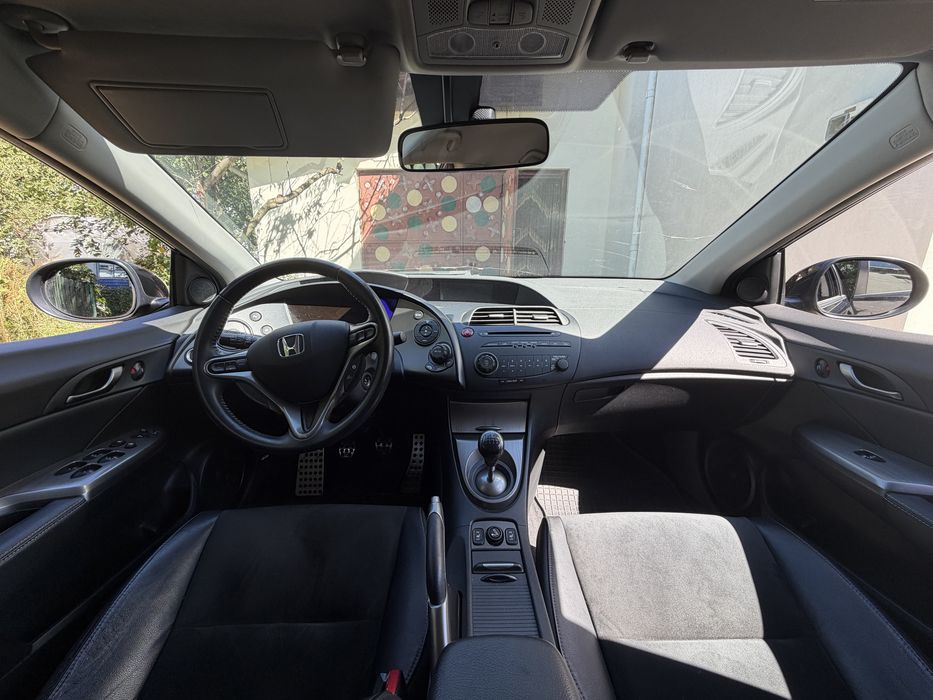 Honda Civic FK2 5 Usi hatchback 2012 77.000km