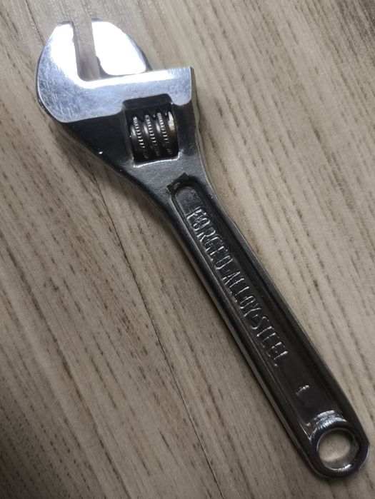 Раздвижени гаечени ключове