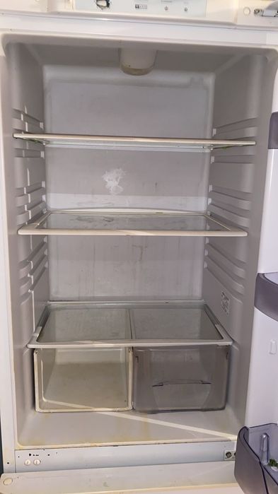 Продам холодильник Бирюса.