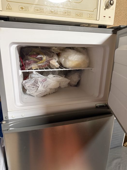Midea холодильник