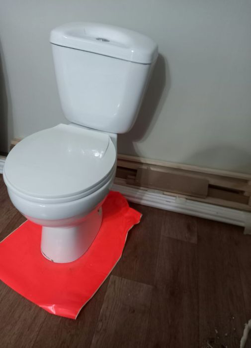 Унитаз и раковина