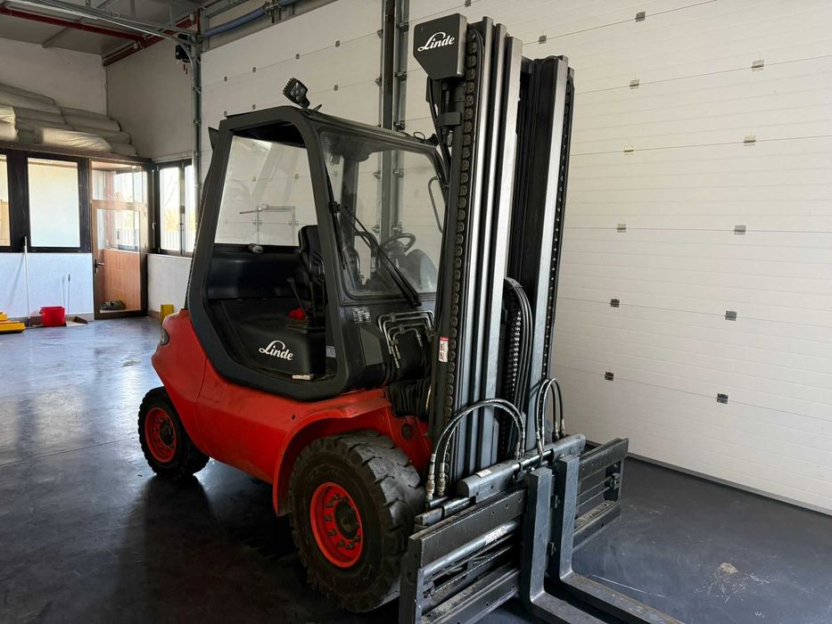 Stivuitor Linde 4.5T