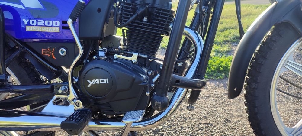 Мотоцикл 200 куб